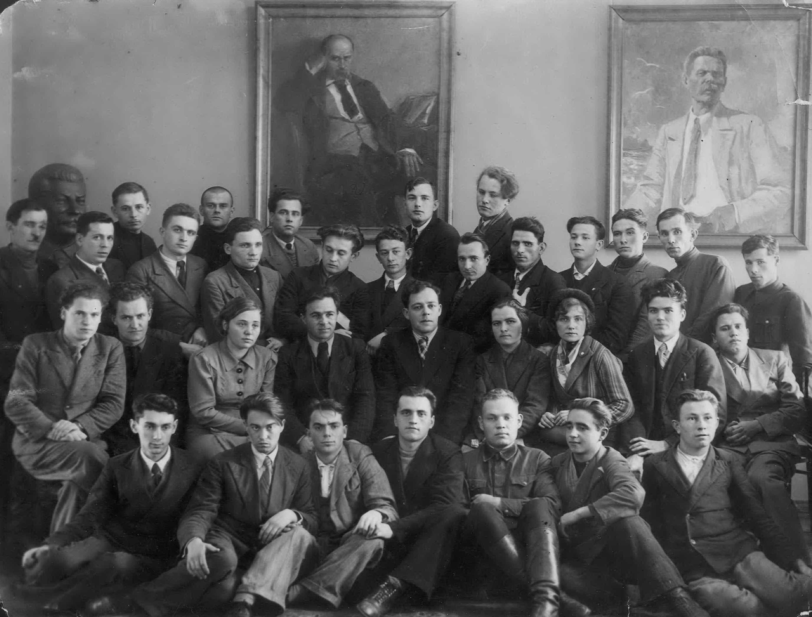 На курсах молодих літераторів